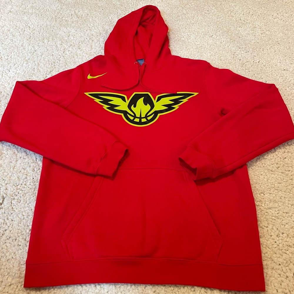 Atlanta Hawks Sweatshirt